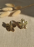 Golden Lined Petal Flower