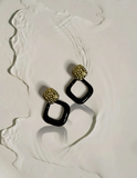 Noir & Gold Squares