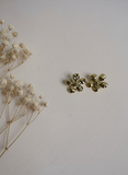 Textured Flower Elegance